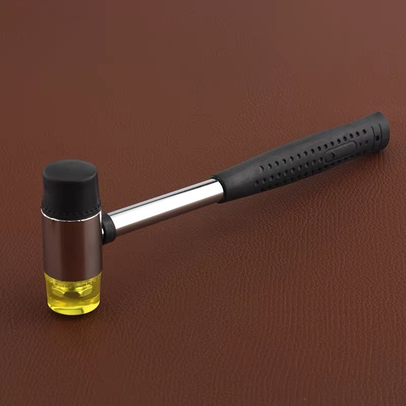 Rubberen hamer, handgemaakte D - Leatherwork Hardware recensie en prijs