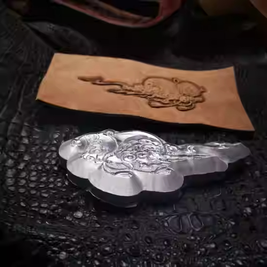 3D kalebasvormige lederen embo - Leatherwork Flowers recensie en prijs