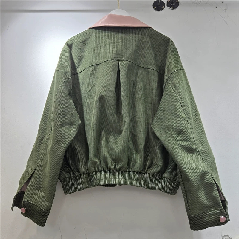 Zwaar bewerkte corduroy jas me - Leatherwork Flowers recensie en prijs