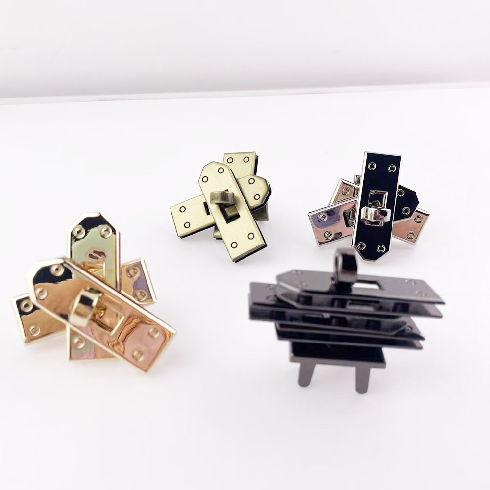 1set (4 stuks) 46mm Goud/Messi - Leatherwork Hardware recensie en prijs