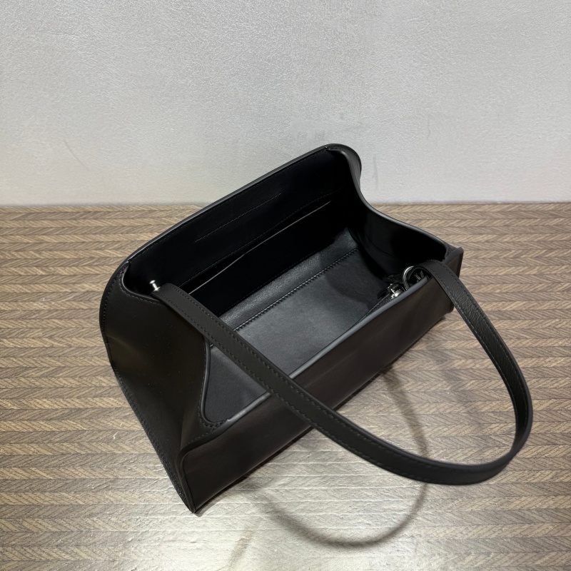 Minimalistische schoudertas vo - Leatherwork Hardware recensie en prijs