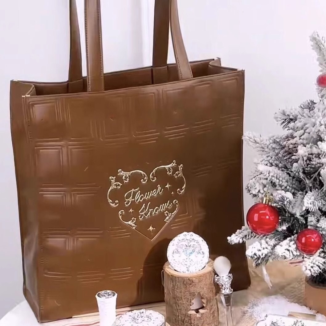 Flowerknows Reistas Roze Schou - Leatherwork Flowers recensie en prijs